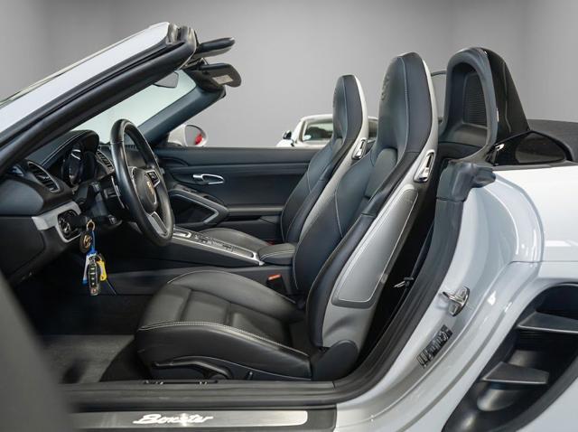PORSCHE Boxster 718 2.0 Style Edition +LED