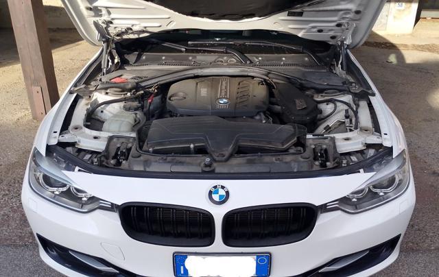 BMW 320 320d xDrive Touring M-Sport