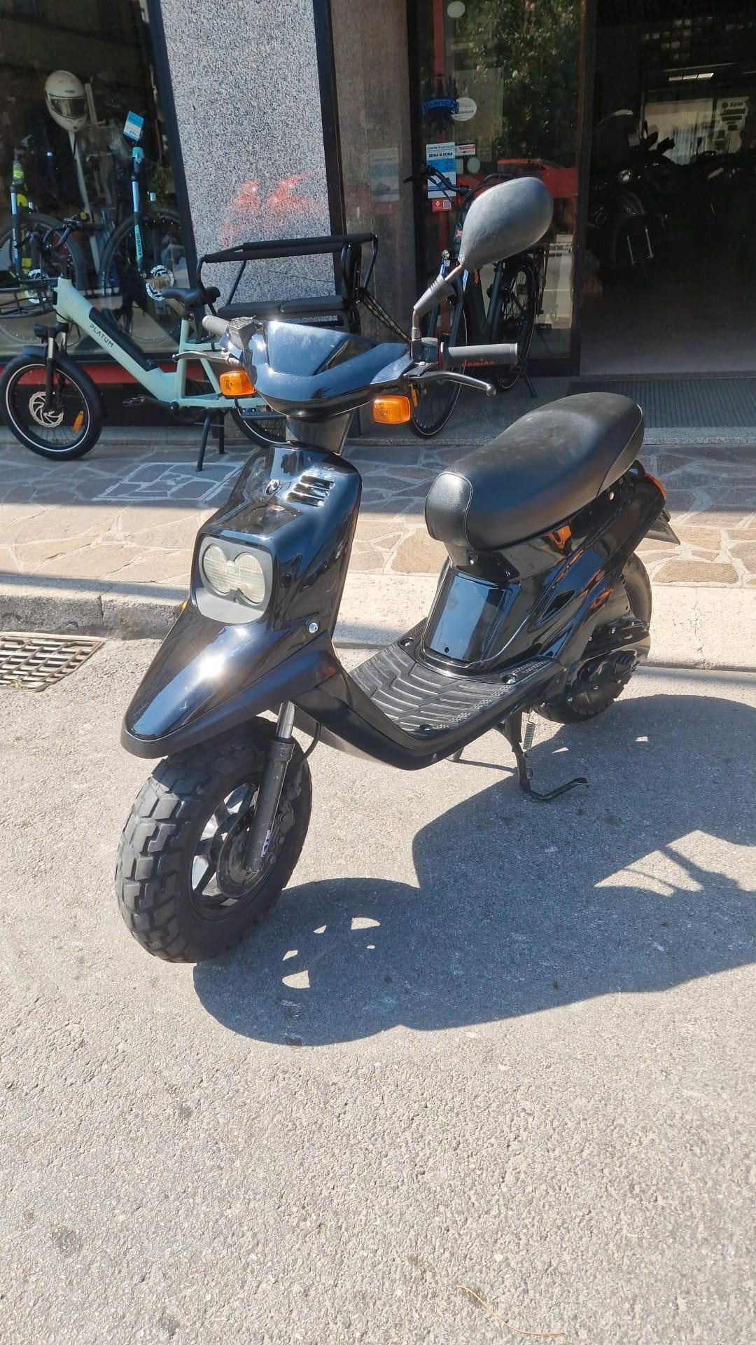 MBK BOOSTER SPIRIT 50 2T Nero 04/2002