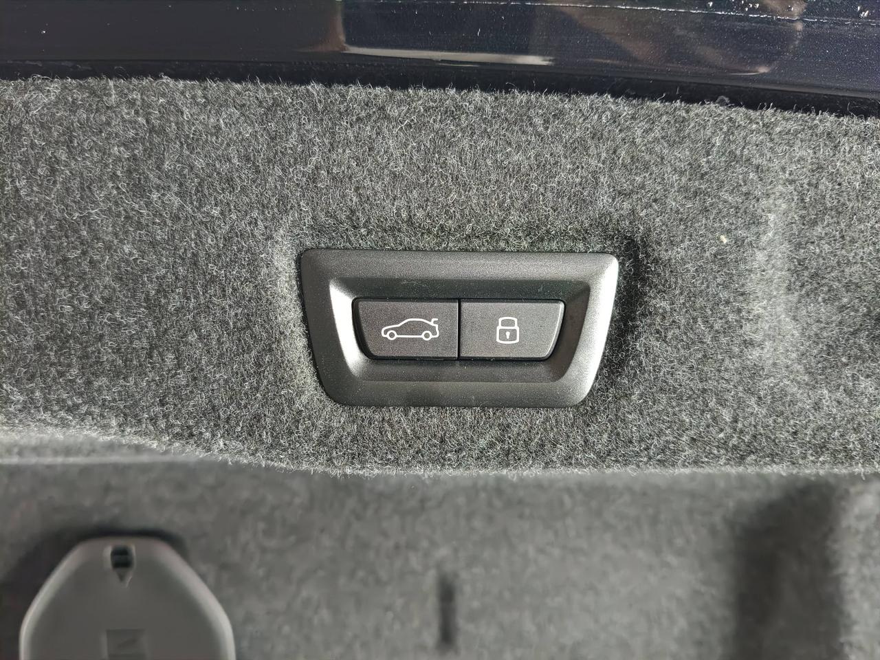 BMW 520d xDrive Berlina