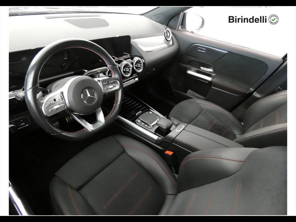 Mercedes-Benz GLA (H247) - GLA 200 d Automatic Premium