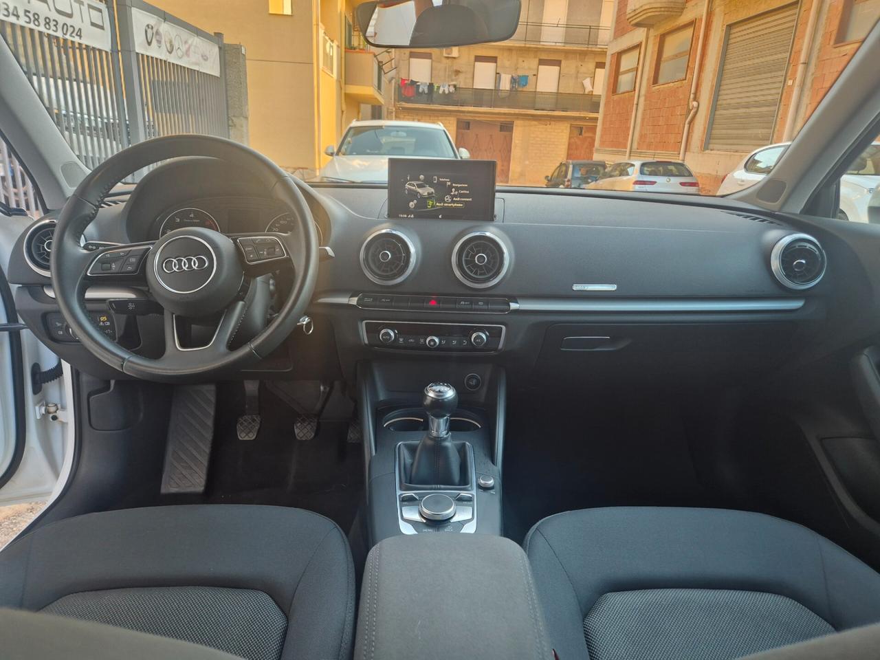 AUDI A3 ANNO 2018 FARI LED SOLI KM 90000 CERTIFICATI