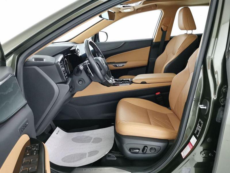 Lexus NX 450h+ 2.5 phev Luxury 4wd e-cvt