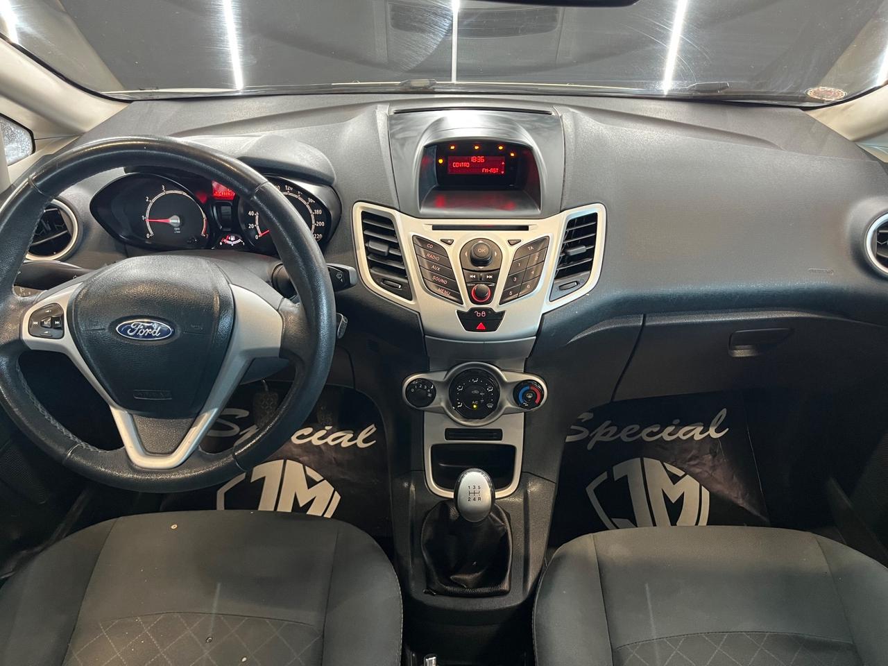 Ford Fiesta 1.2 60CV 5 porte Titanium OK NEOPATENTATI
