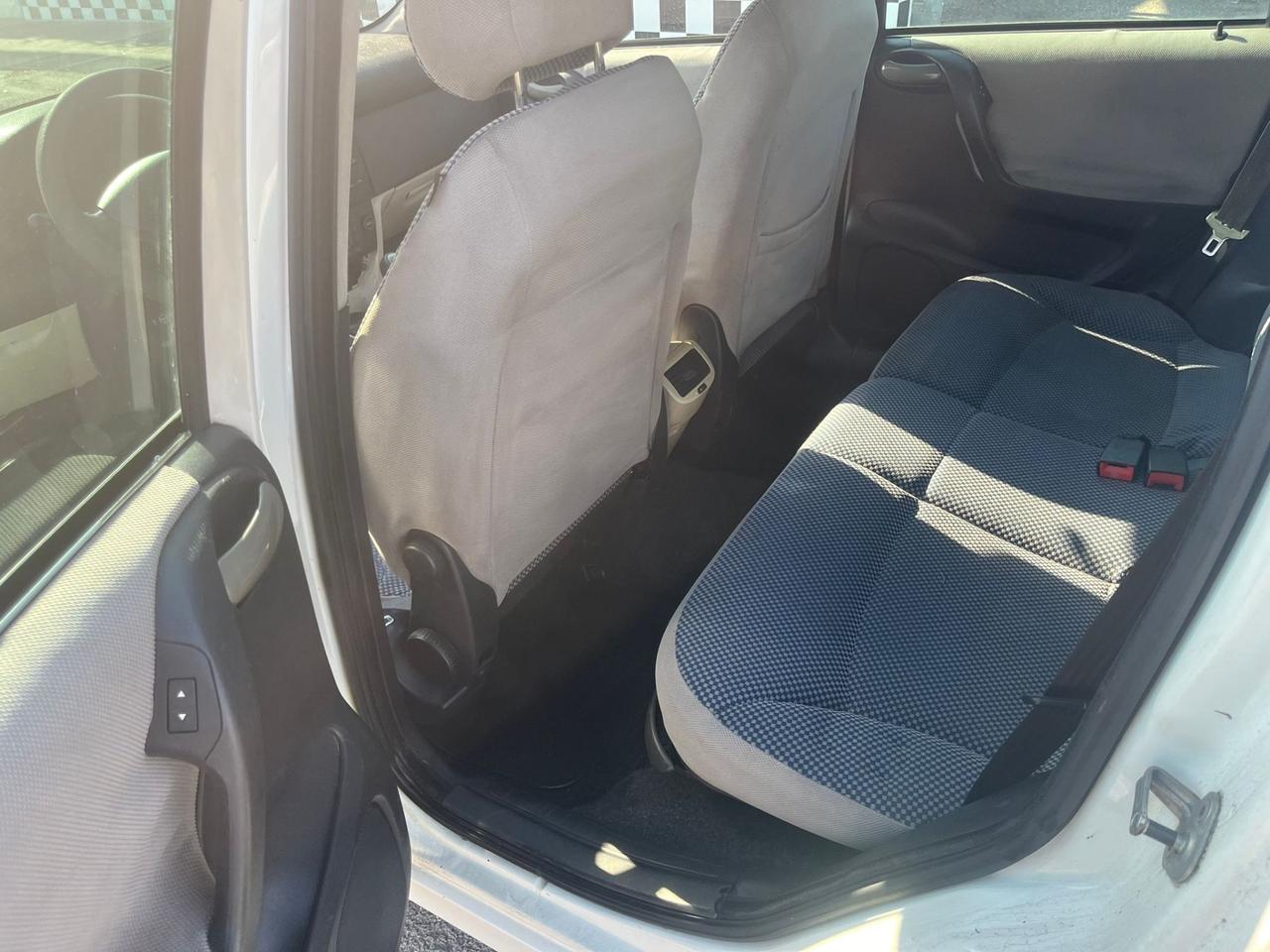Fiat Stilo 1.9 JTD Multi Wagon Dynamic Unipro 2004