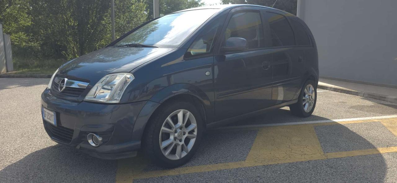 Opel Meriva 1.7 CDTI 101CV Cosmo