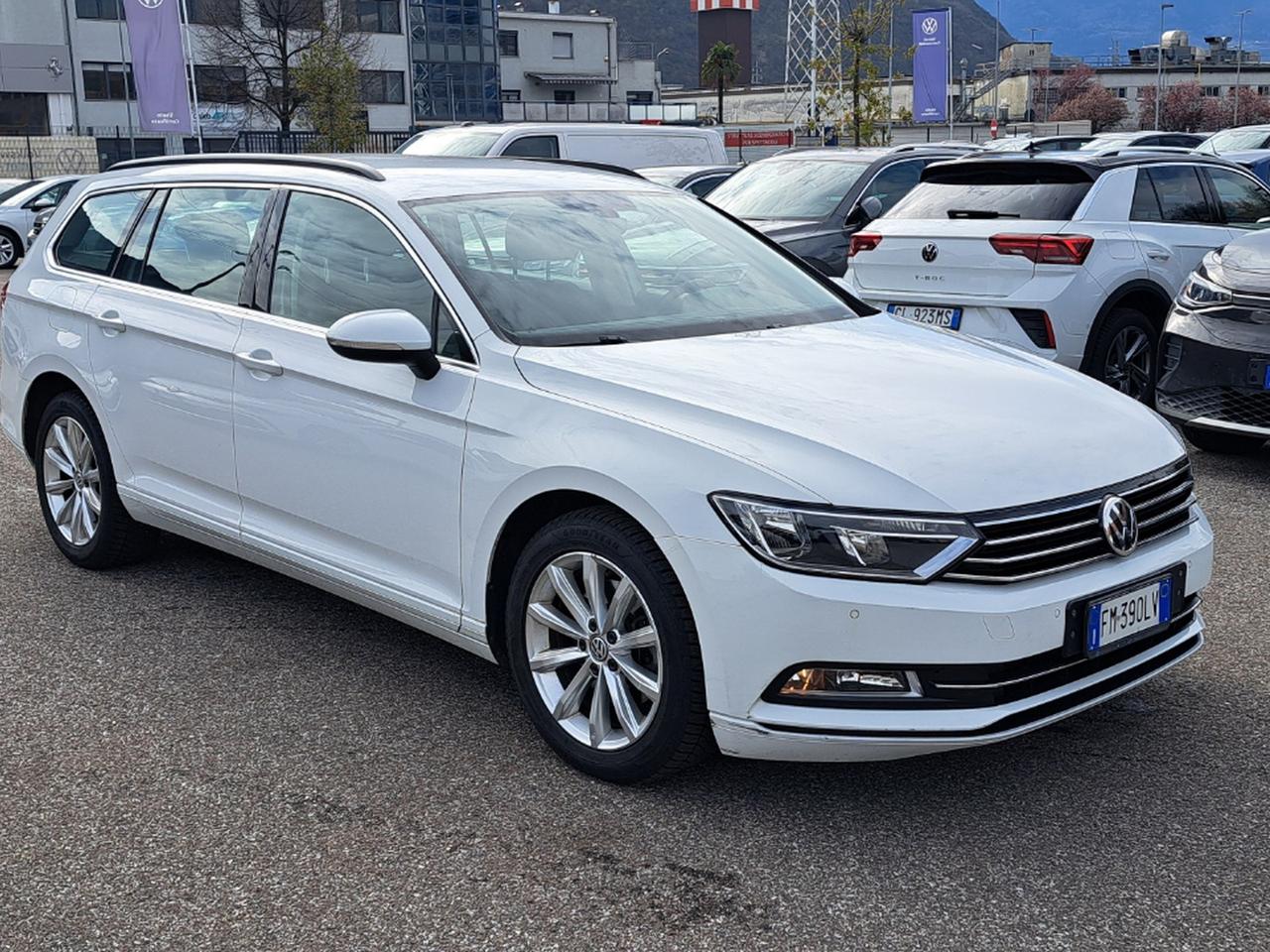 Volkswagen Passat variant 2.0 tdi comfortline 150cv dsg
