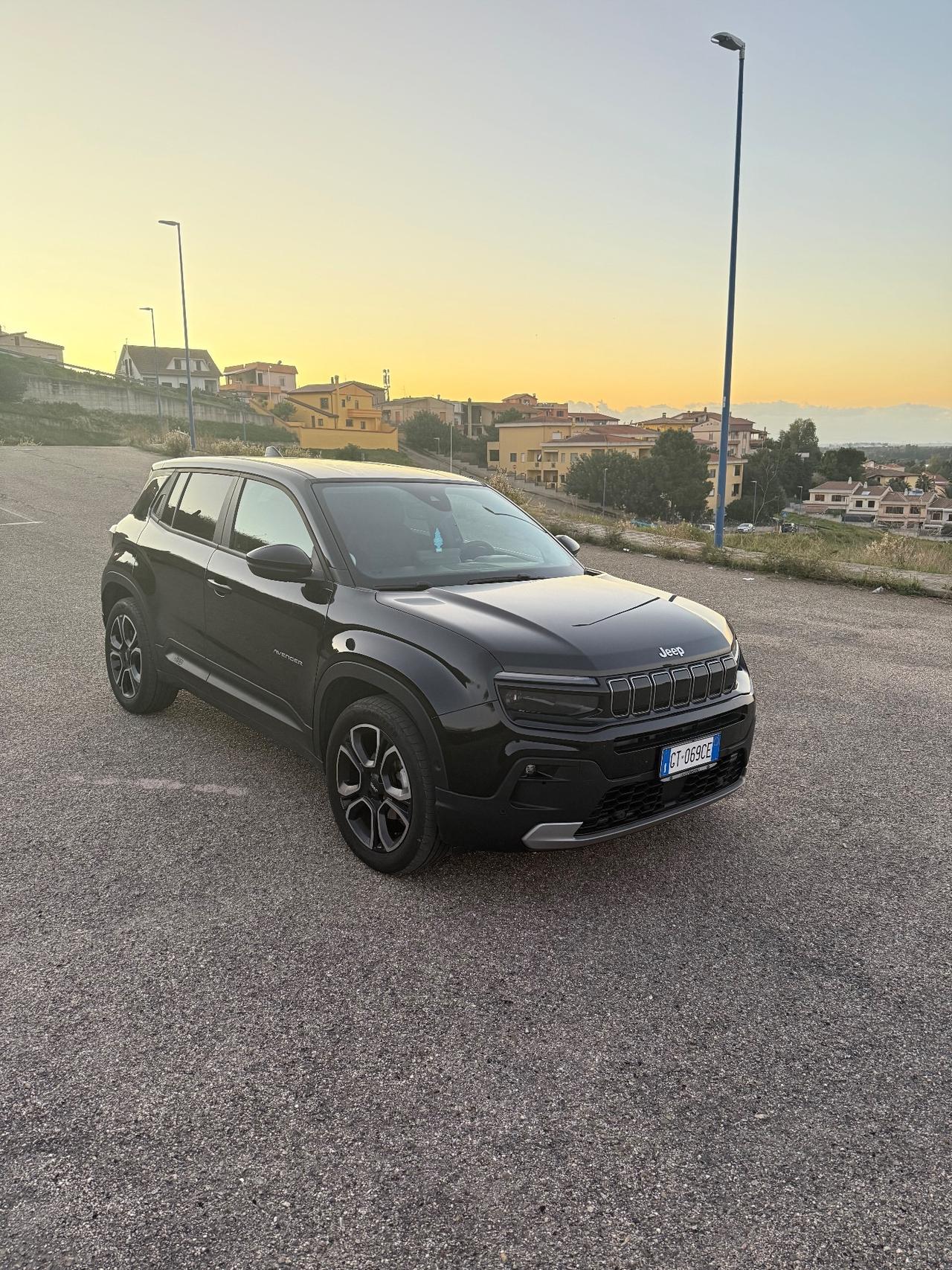 Jeep Avenger 1.2 Turbo 100 CV Summit