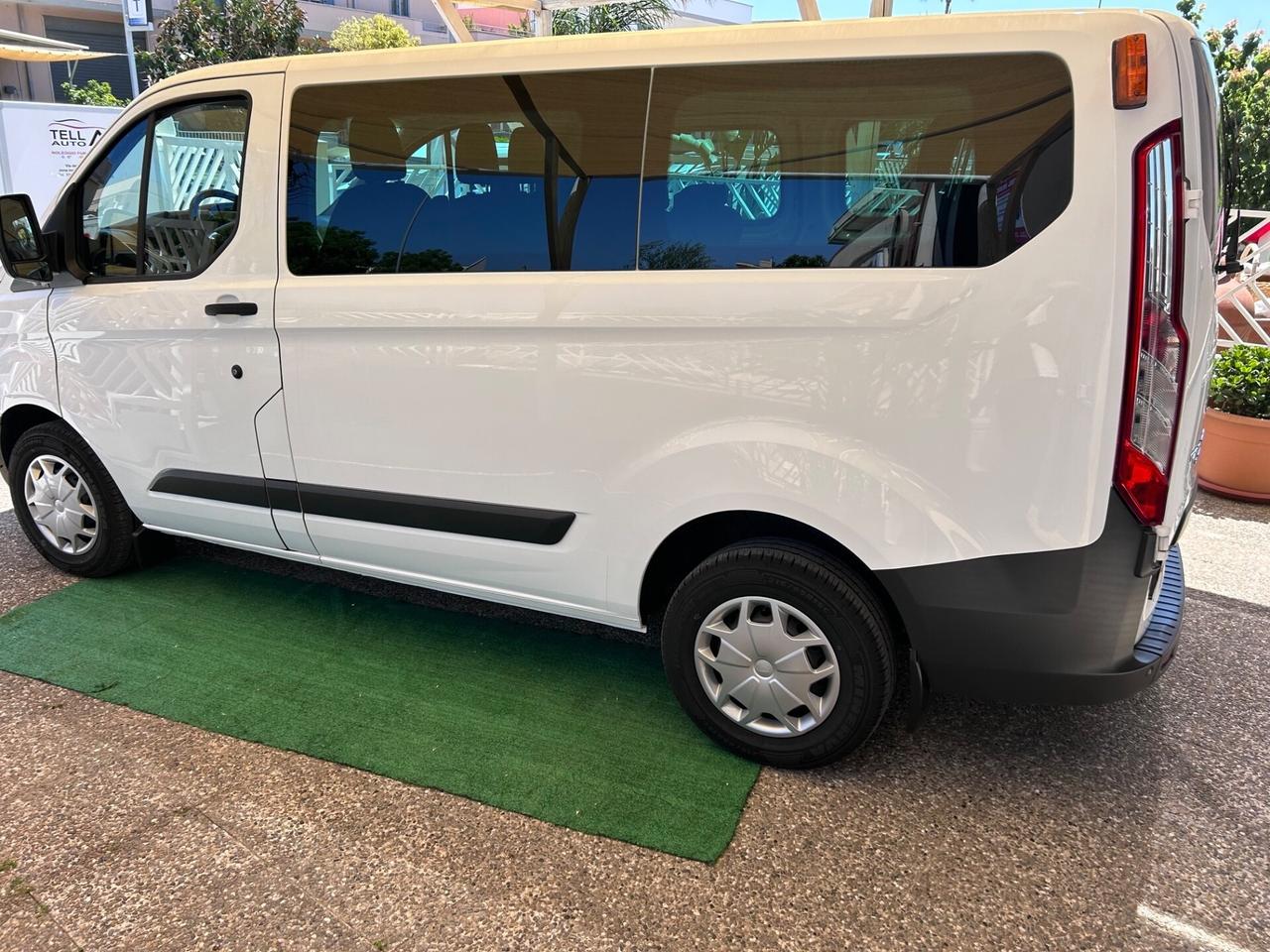 Ford Transit Custom 330 2.2 TDCi 101CV PL Combi Tr