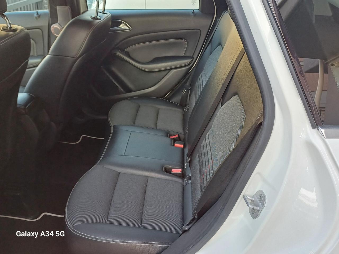 Mercedes-benz B 180 B 180 CDI Automatic Business