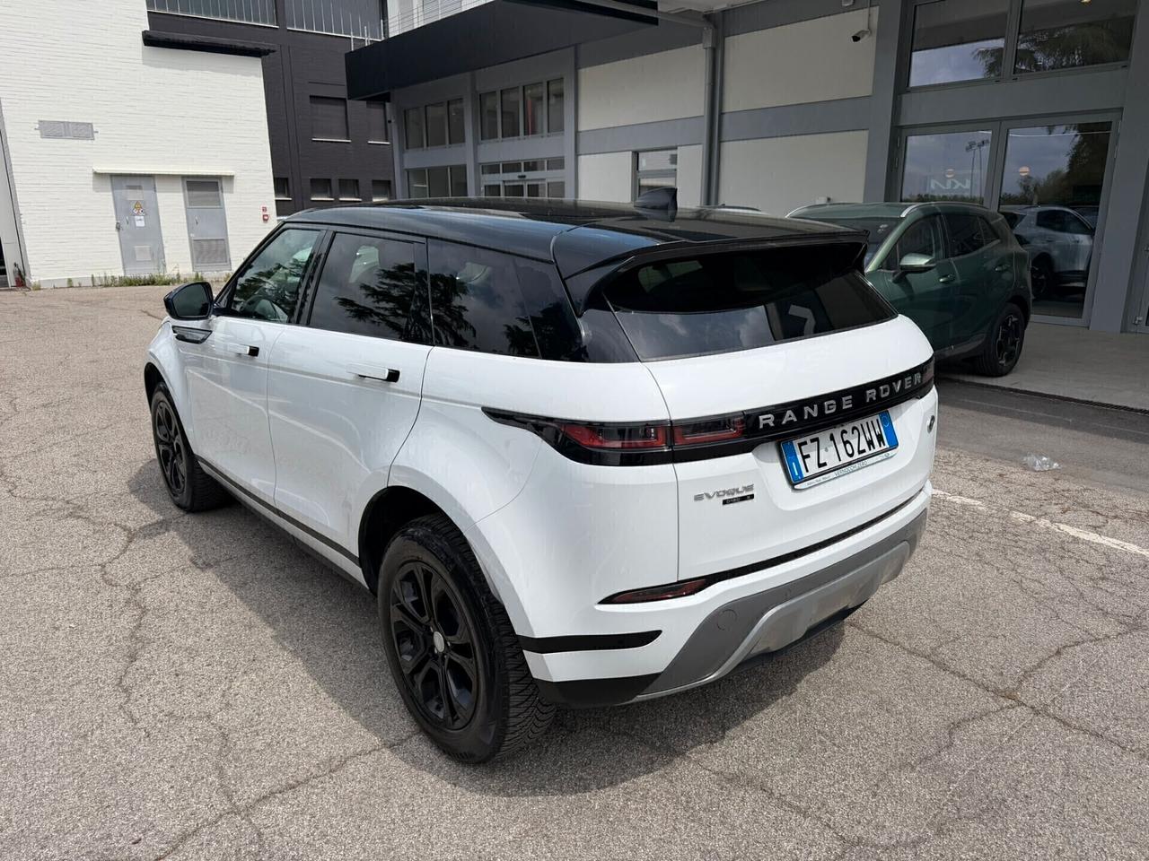 Land Rover Range Evoque 2.0D I4-L.Flw 150 CV S