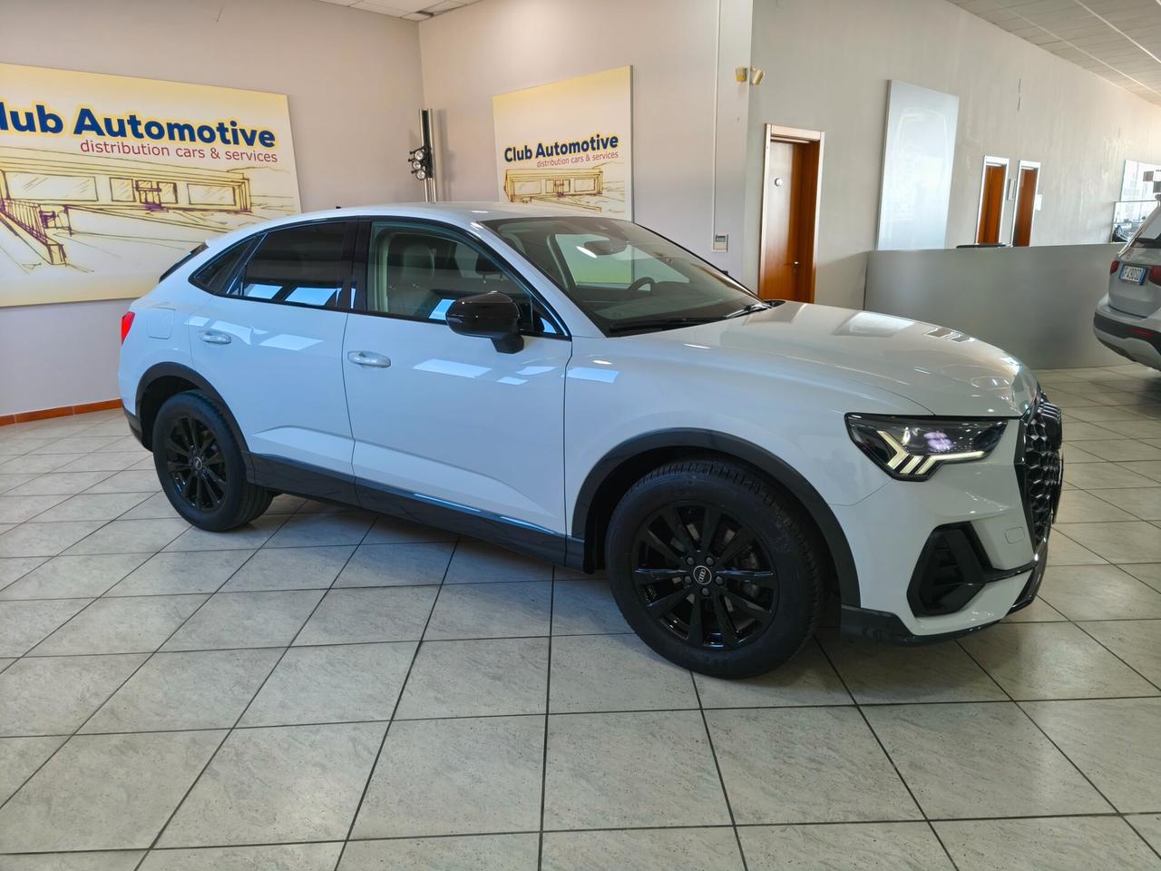 Audi Q3 35 TDI S tronic Business Advanced