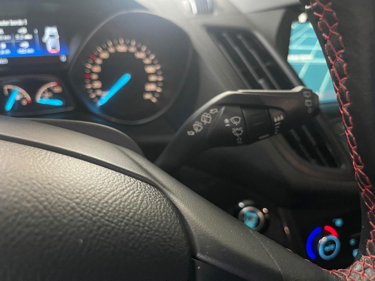 Ford Kuga 1.5 TDCi 120 cv ST-Line - PROMO FI #7310