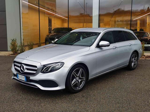 MERCEDES-BENZ E 220 d S.W. Auto Business Sport