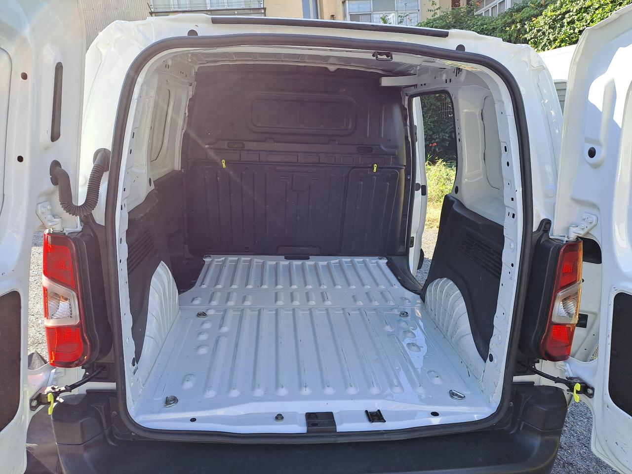 Peugeot Partner 1.5 BlueHDi 100cv PC Premium