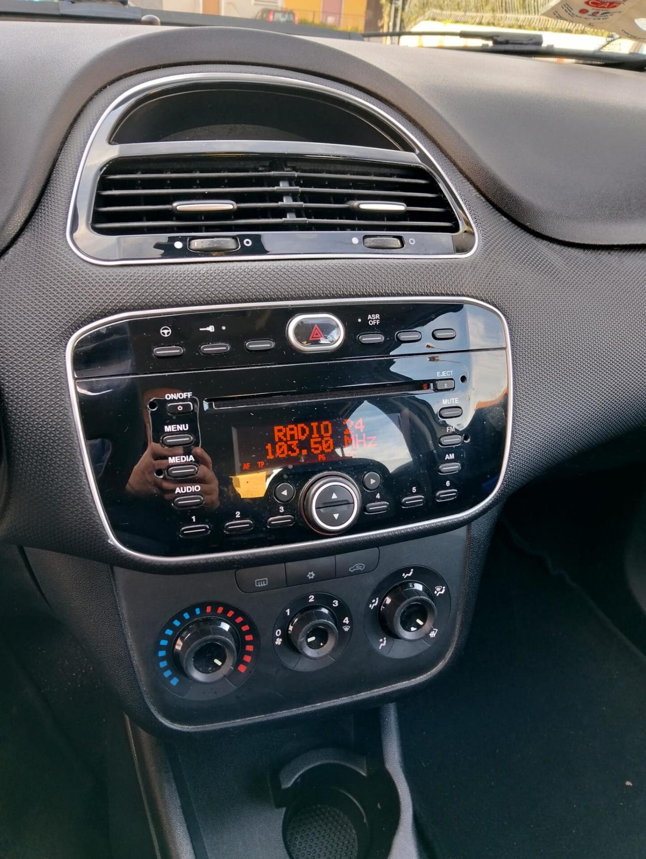 Fiat Punto 1.2 Benzina 5P Street 2014