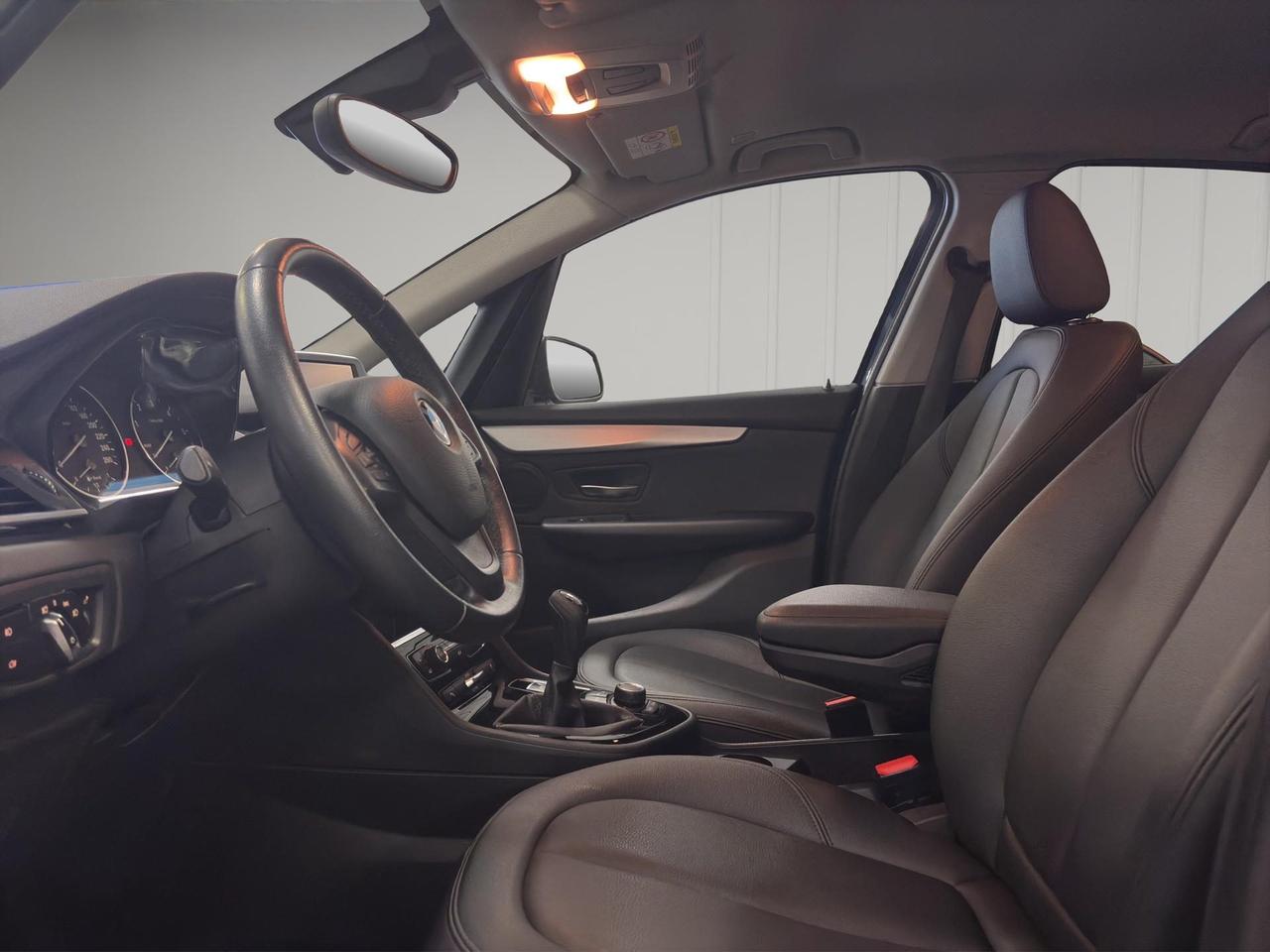 Bmw 218d Active Tourer Advantage my17