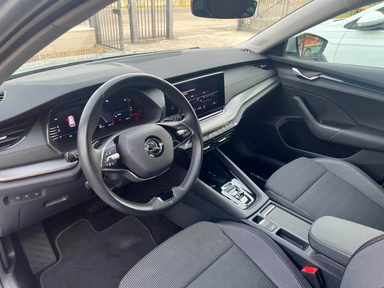 Skoda Octavia 2.0 TDI EVO SCR DSG Wagon 06/2022**km 72057**