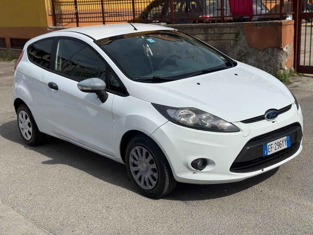 Ford Fiesta 1.4 TDCi 70CV 3 porte Van