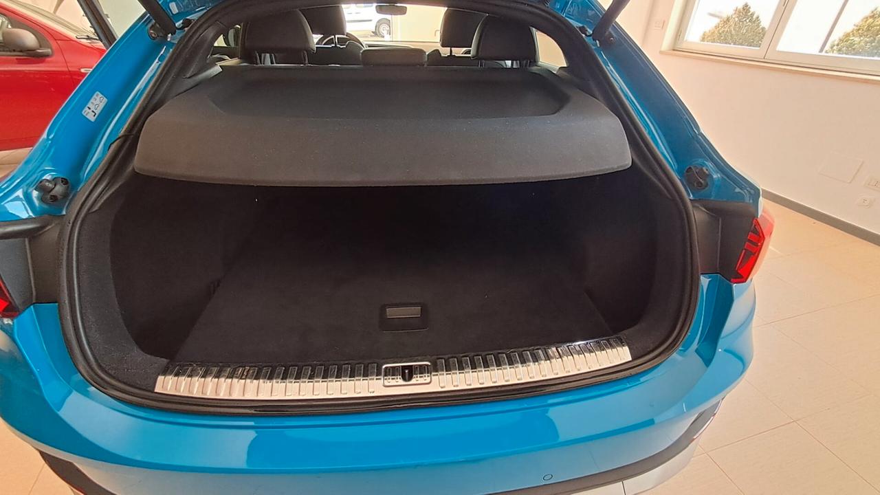 AUDI Q3 SPB TDI S TRONIC S-LINE EDITION