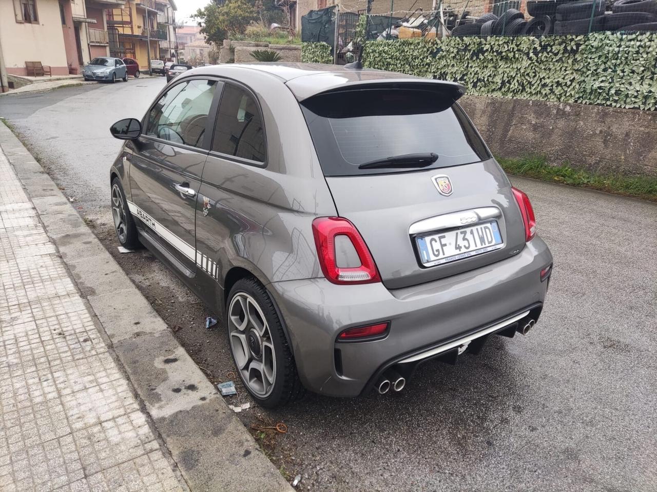 Abarth 595 1.4 Turbo T-Jet 165 CV