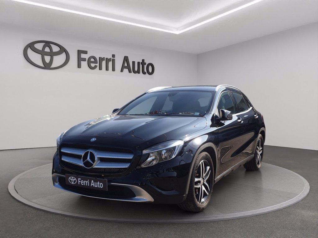 MERCEDES Gla 200 d (cdi) sport auto del 2015