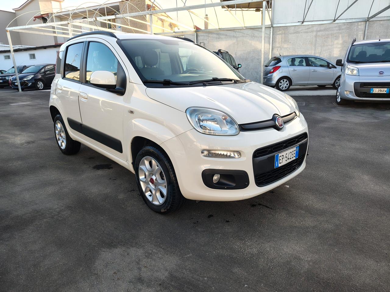 Fiat Panda 0.9 TwinAir Turbo Natural Power Lounge