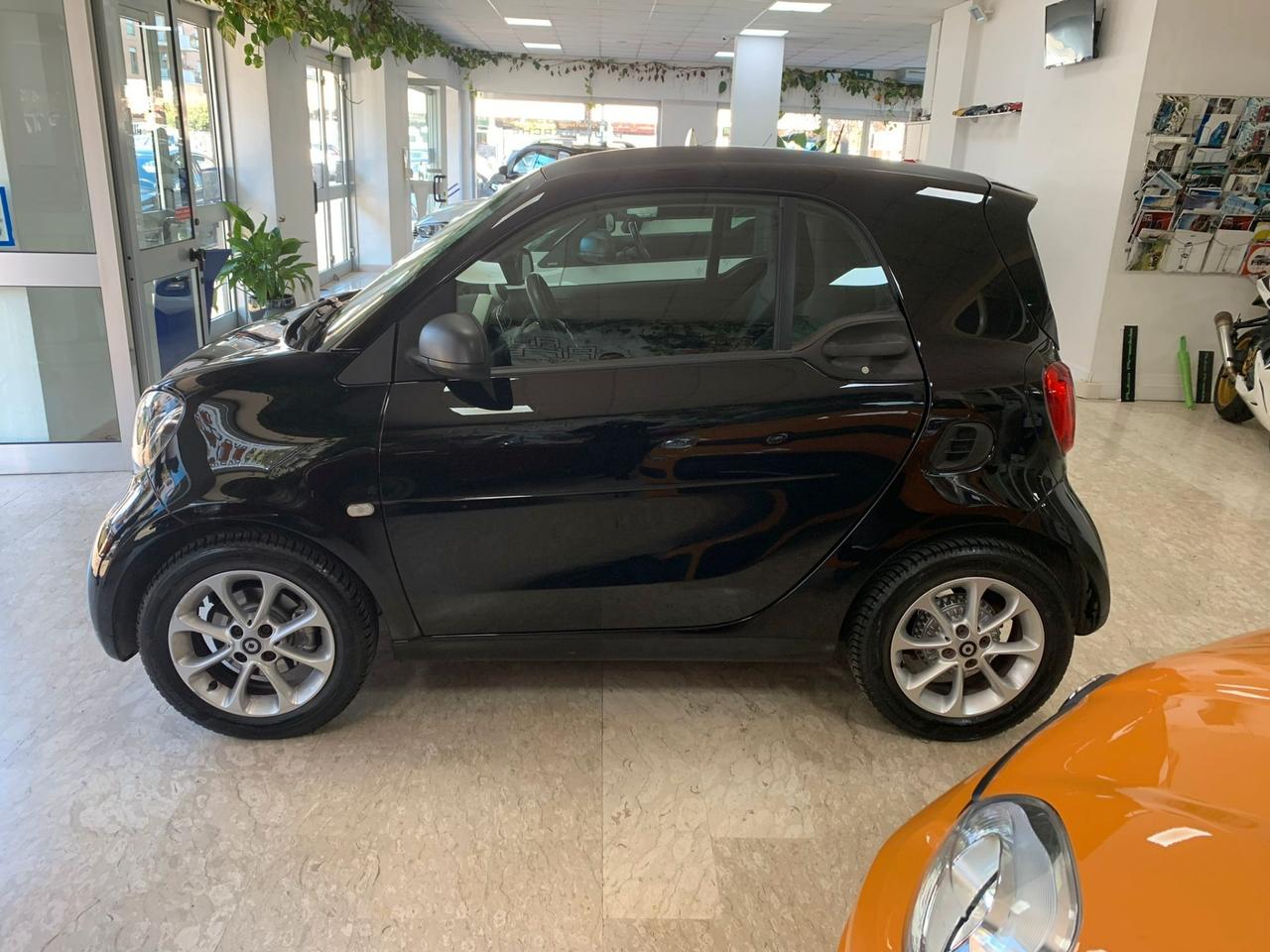 Smart ForTwo 70 1.0 twinamic EURO 6