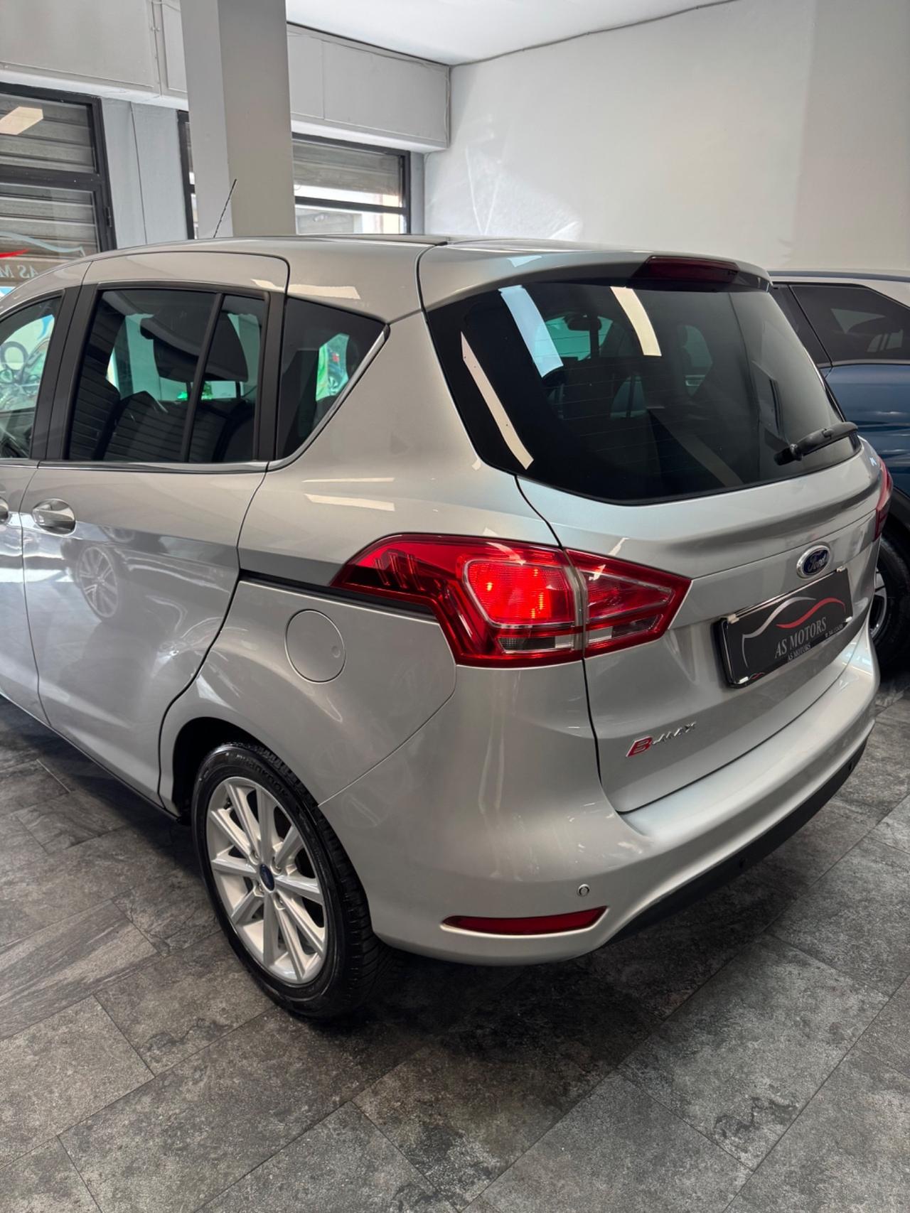 Ford B-Max 1.5 TDCi 75 CV Titanium