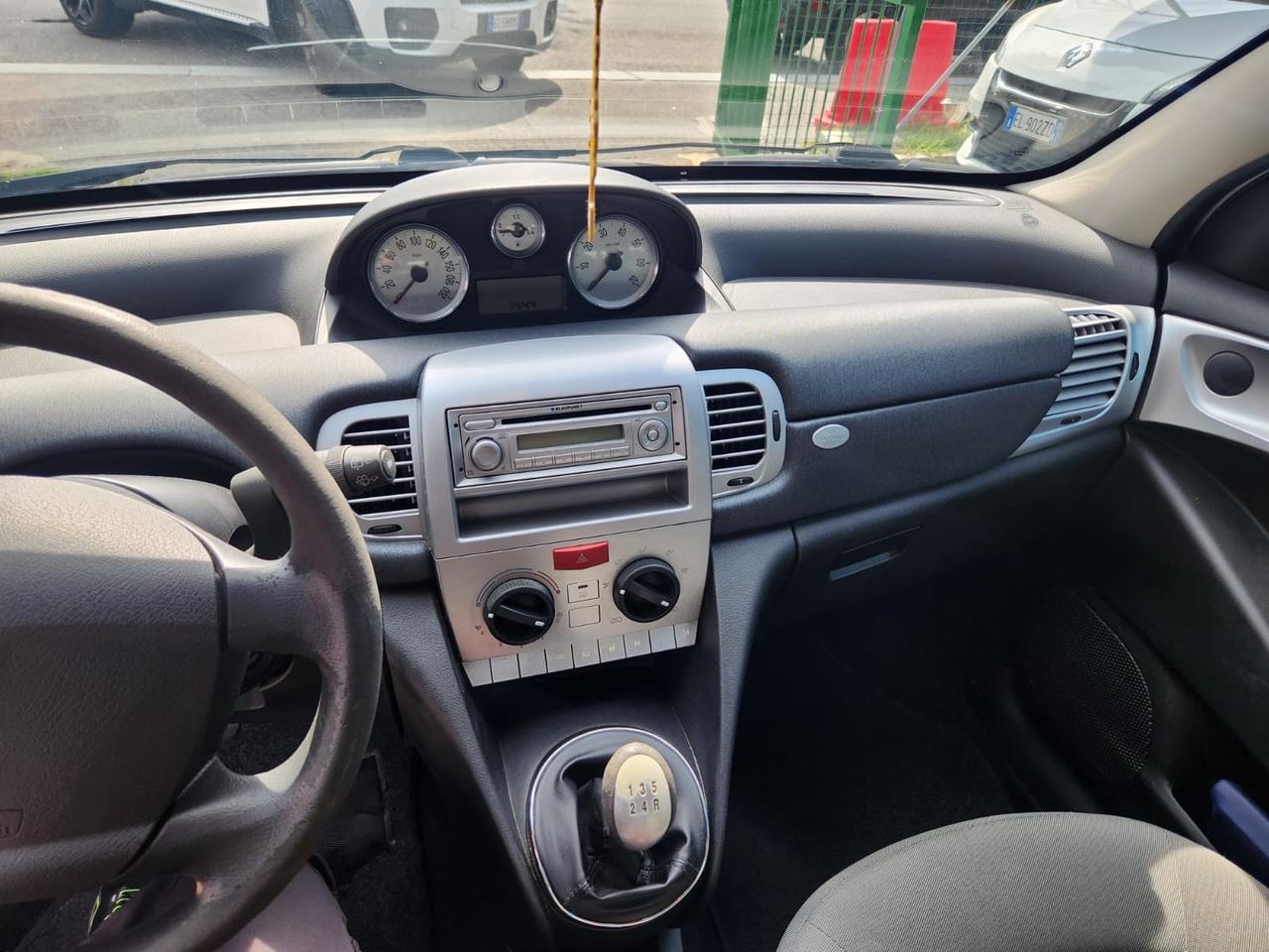 Lancia Ypsilon 1.4 Argento Ecochic GPL