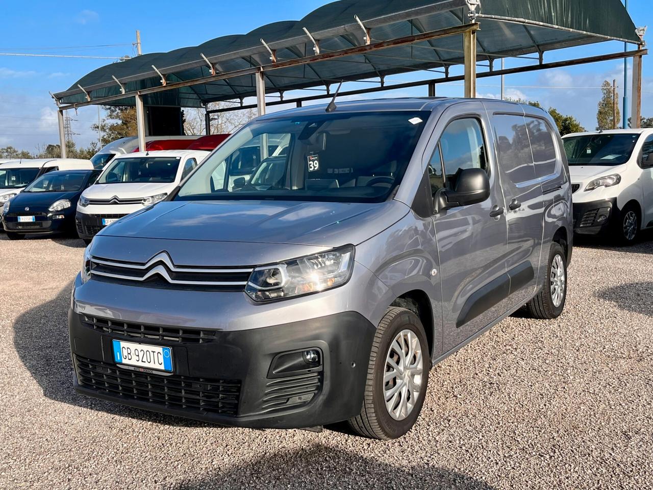 CITROËN BERLINGO XL CLUB 1.5 BLUEHDI 130 CV - FURGONE