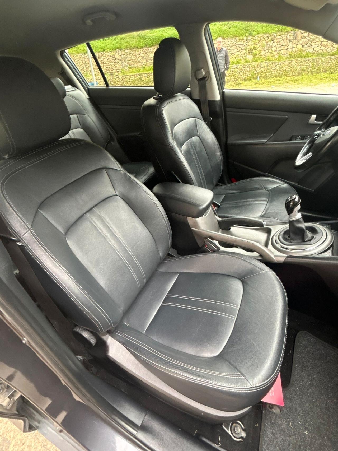 Kia Sportage 1.7 CRDI VGT 2WD Active