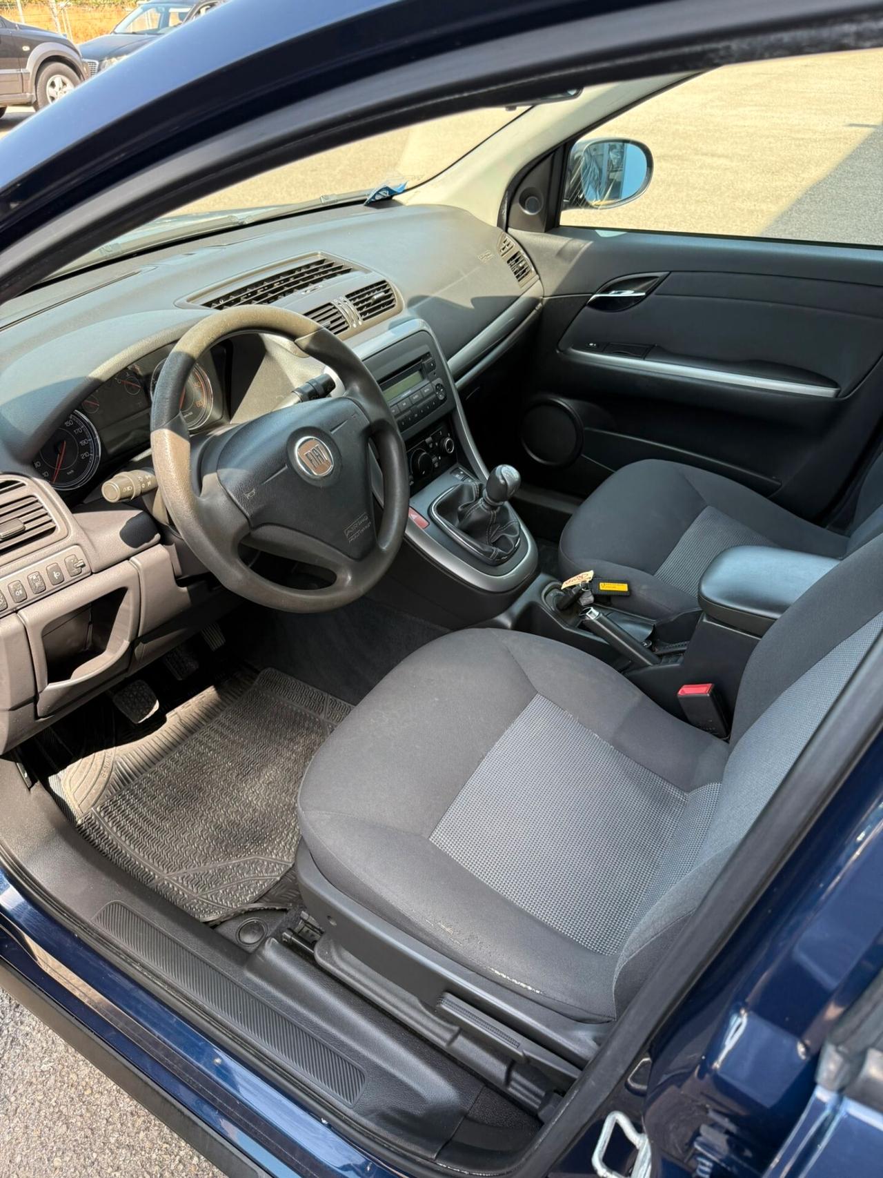 Fiat Croma 1.9 Multijet Dynamic 120 CV