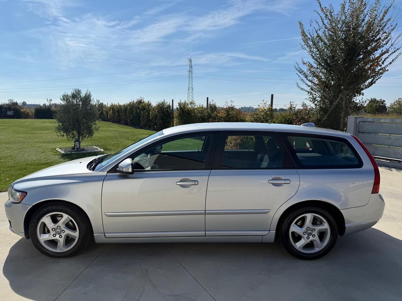 Volvo V50 D2 summum