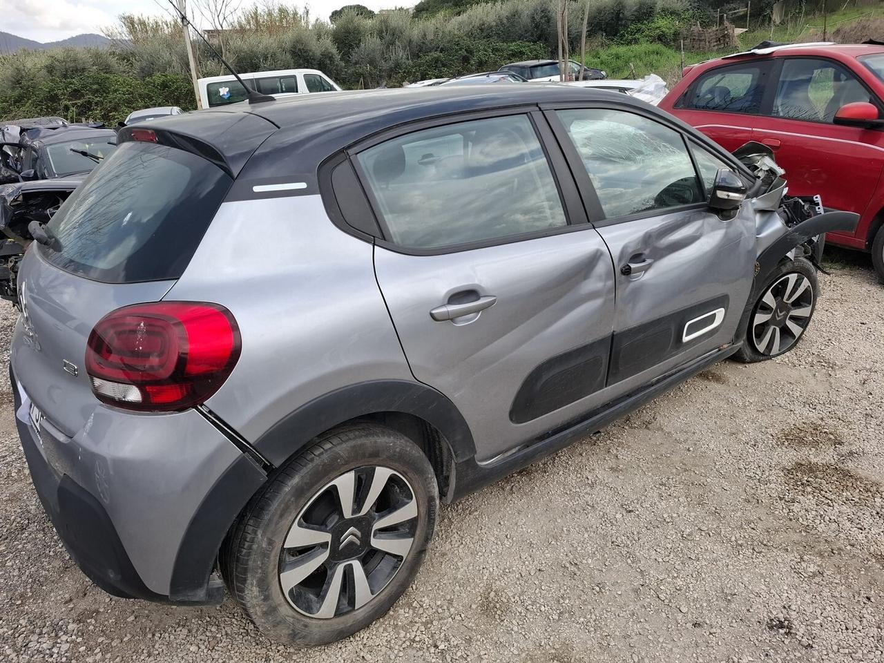 CITROEN C3 ANNO 2021 SHINE sinistrata marciante