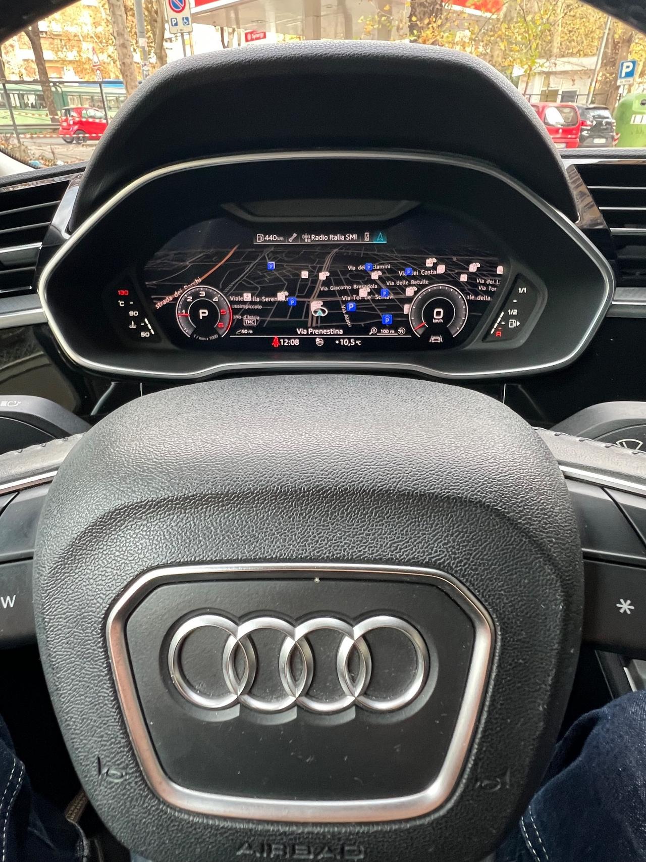 Audi Q3 35 TDI S tronic Business Advanced