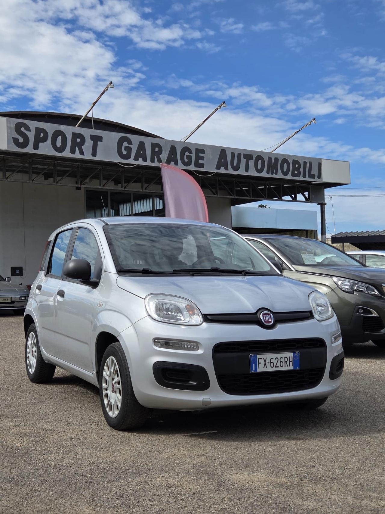 Fiat Panda 1.2 Connected by Wind