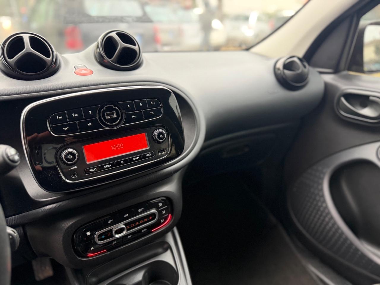 Smart ForFour 70 1.0 twinamic Passion NEOPATENTATI