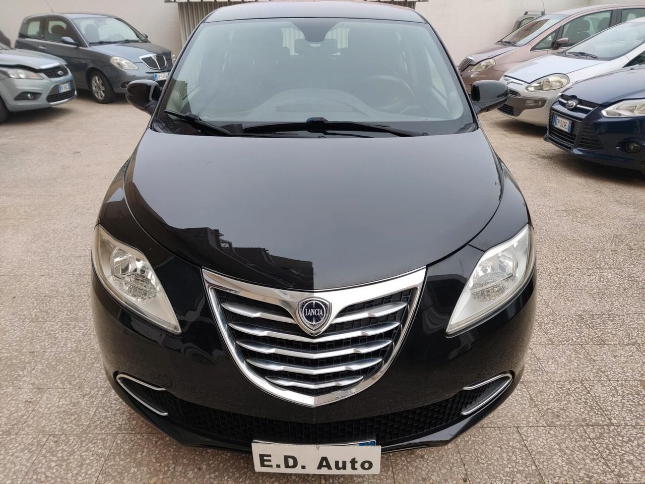 Lancia Ypsilon 1.3 MJT