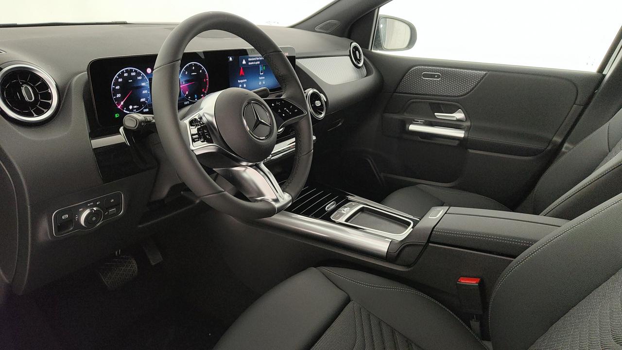 Mercedes-Benz B 180 d