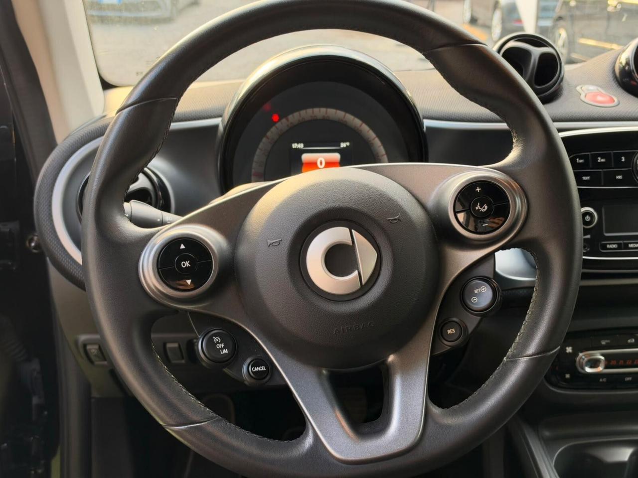 Smart ForTwo 70 1.0 PASSION PANORAMA LED GARANZIA PRONTA CONSEGNA