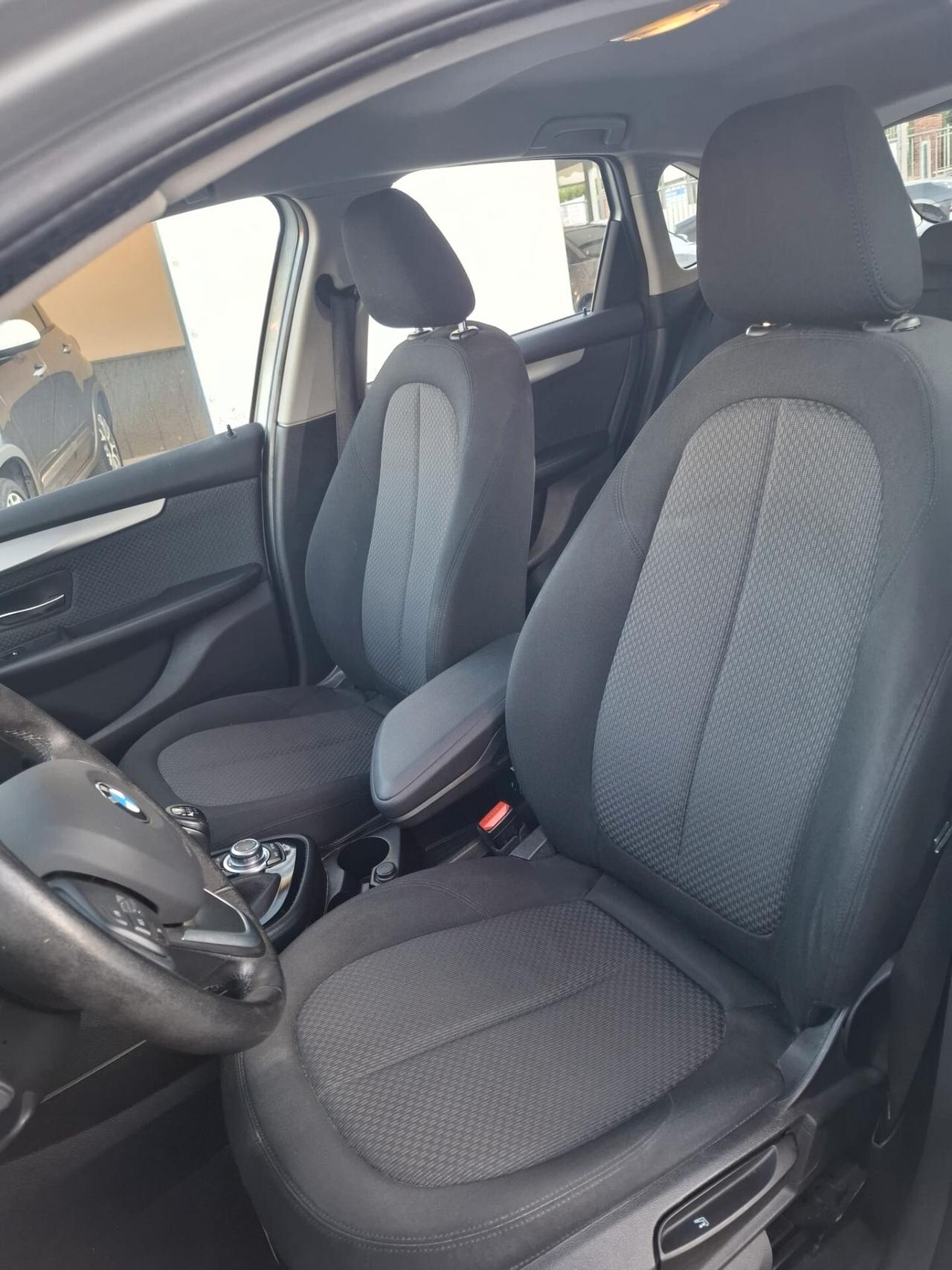 Bmw 2er Active Tourer 218d Advantage - 2015