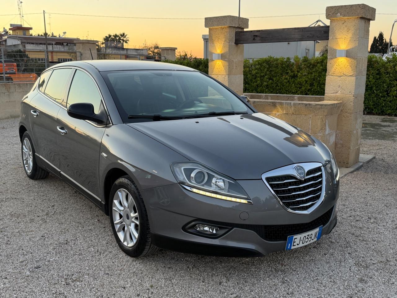 Lancia Delta 1.6 MJT DPF 105 CV Gold