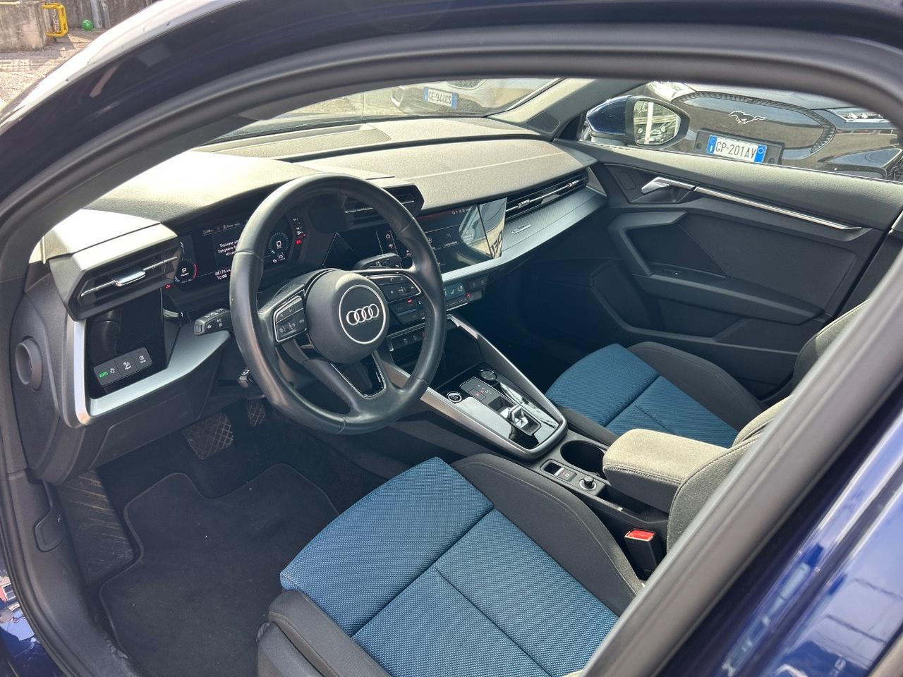 Audi A3 Sportback 35 2.0 tdi s-tronic