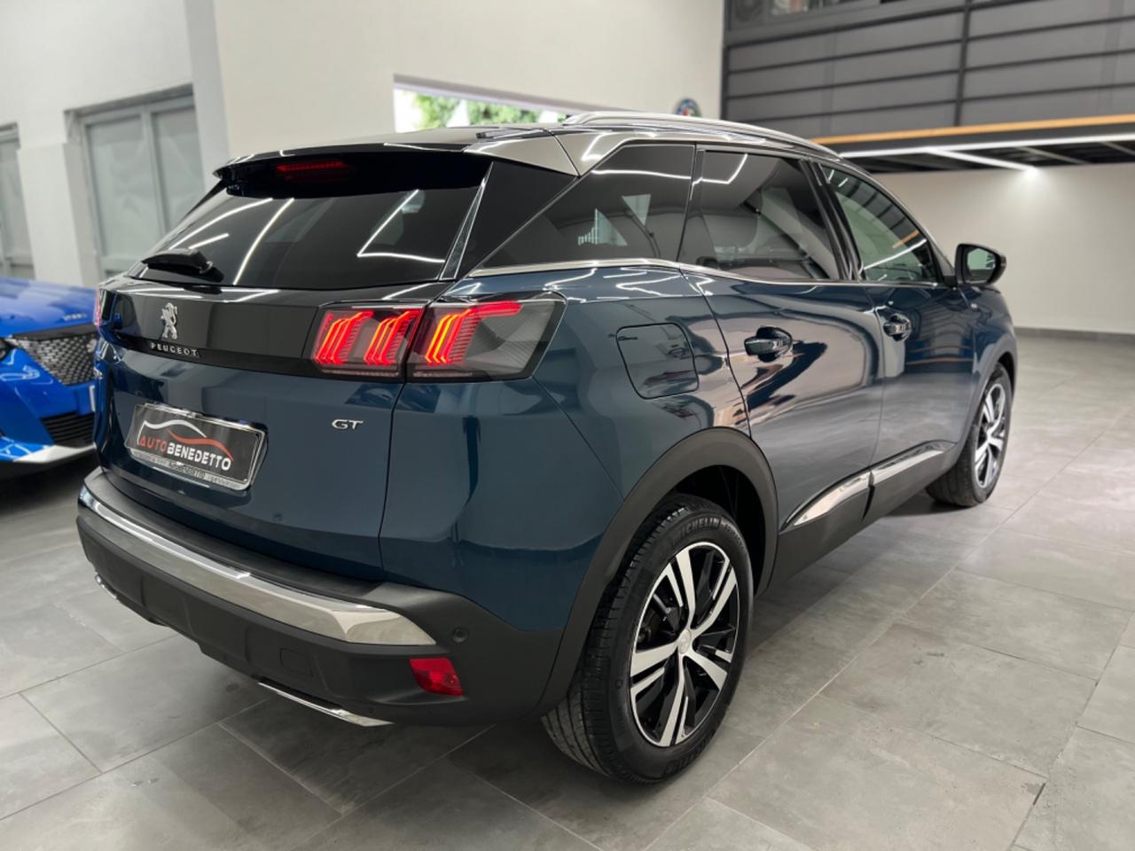 PEUGEOT 3008 BLUHEDI 130CV EAT8 GT 2022