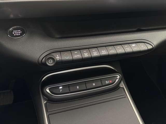Jeep Avenger 1.2 MHEV e-Hybrid Turbo Summit