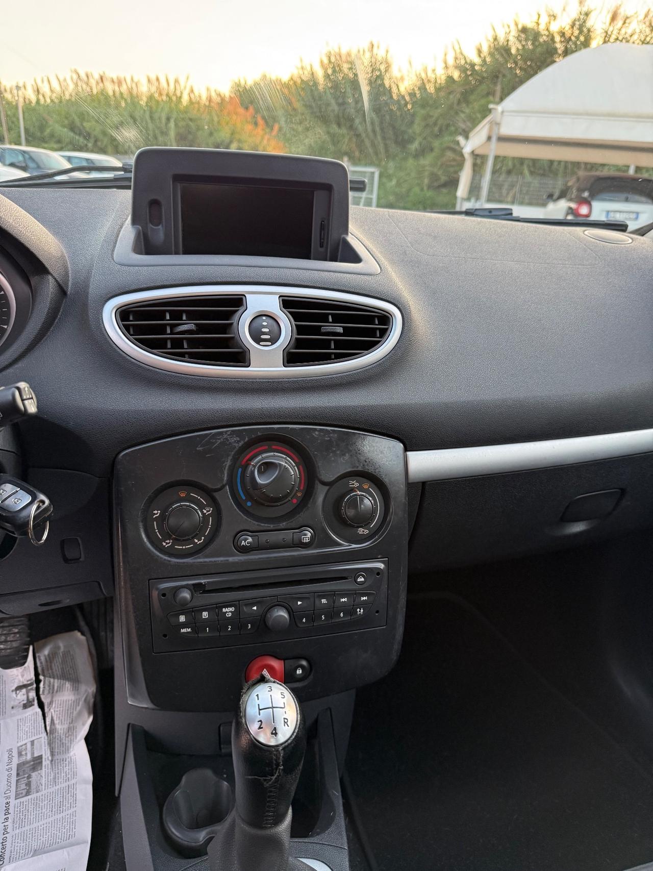 Renault Clio 1.2 16V 5 porte Live!