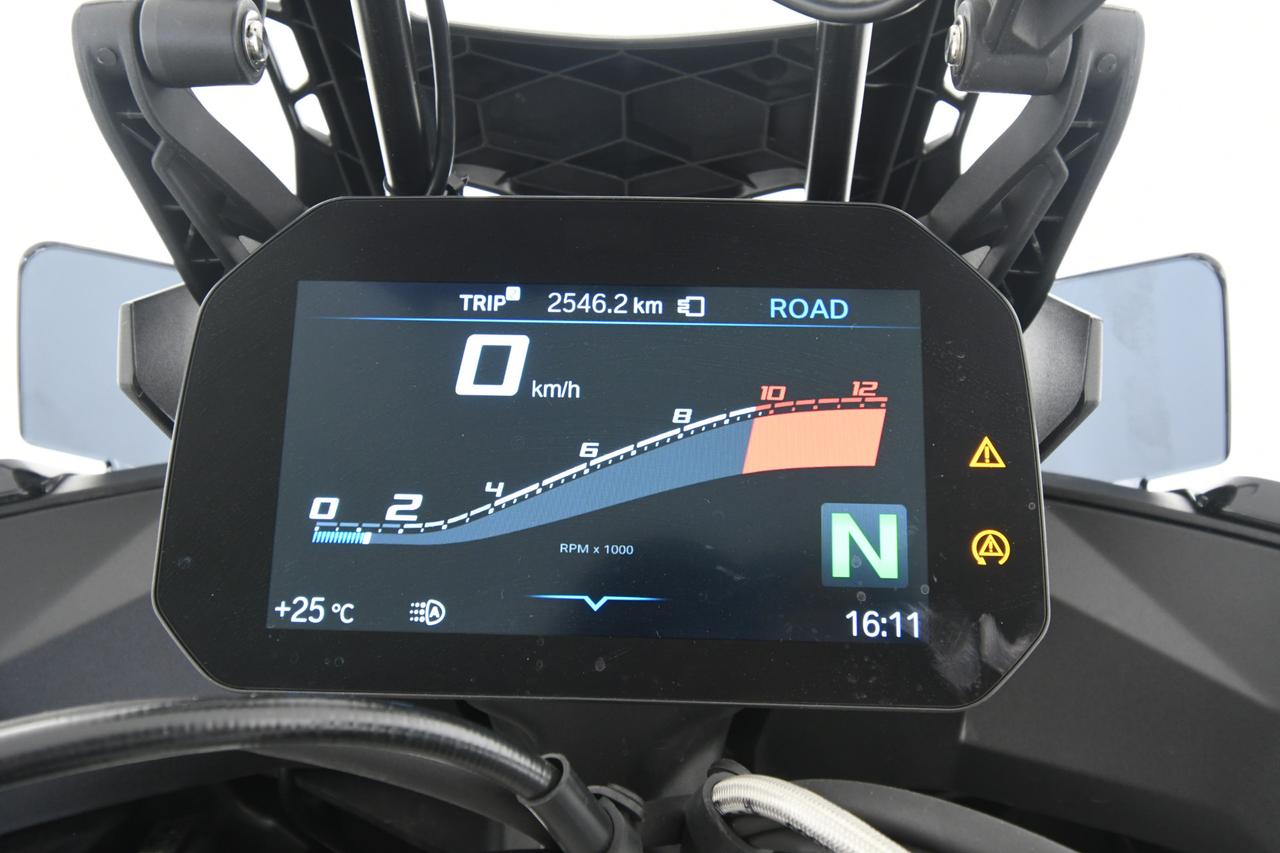BMW S 1000 XR TRIPLE BLACK 2.500KM+C17"