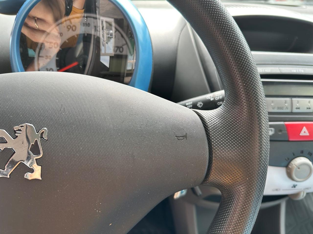 Peugeot 107 1.0 68CV