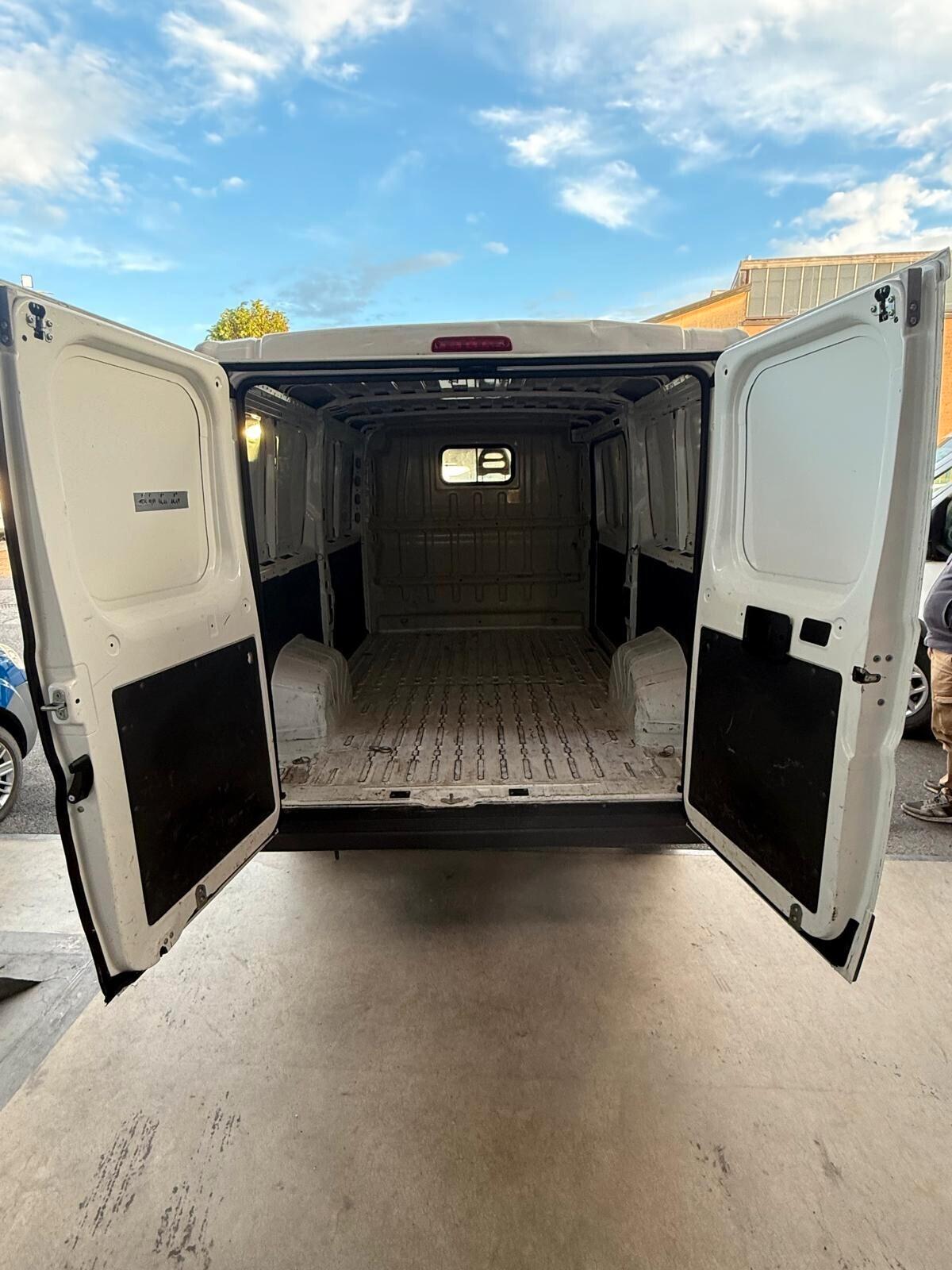 Peugeot Boxer 2.0 Blue-HDi 330 L2H1 Pro BlueHDi 110(PASSO MEDIO DUCATO/JUMPER/BOXER